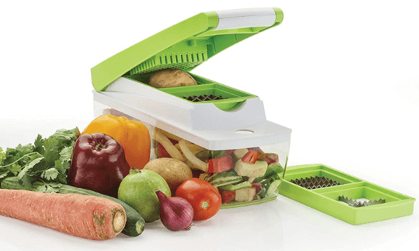 Vegetable and fruit slicer